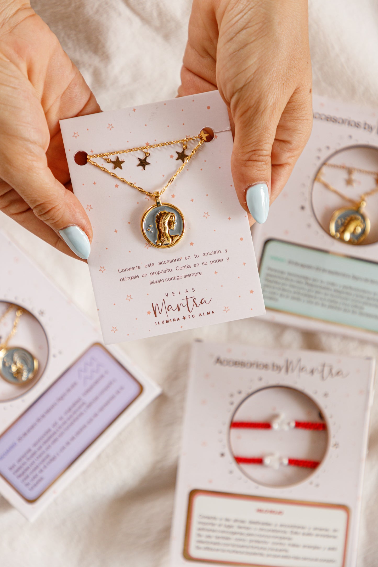Set Collar Zodiacal y Cadena de Estrellas Aries