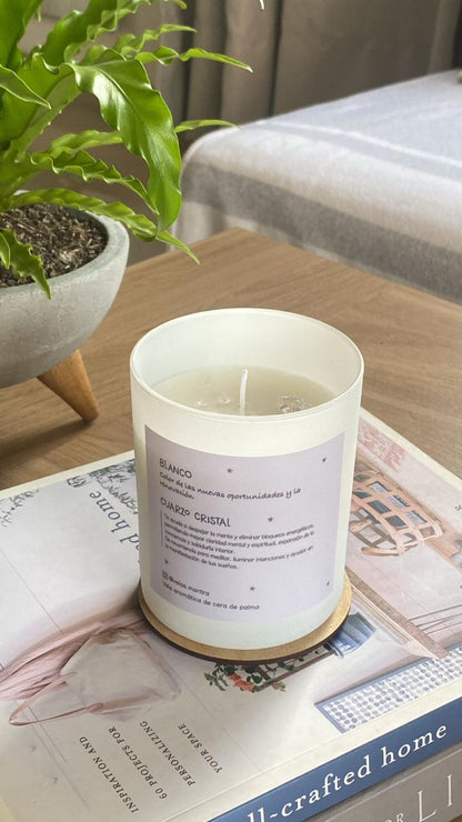 Vela Aromática color blanco con cuarzo cristal
